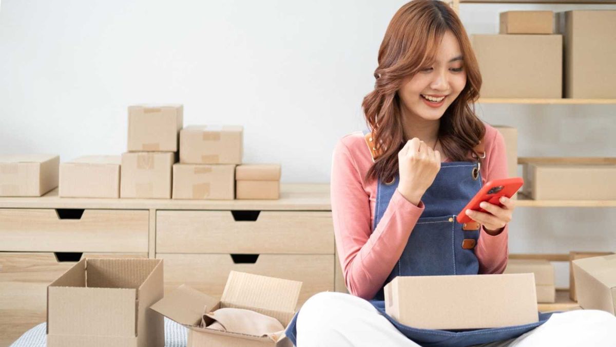 Modal Terbatas Tapi Ingin Jadi Bos Skincare? Jasa Maklon Pilihannya